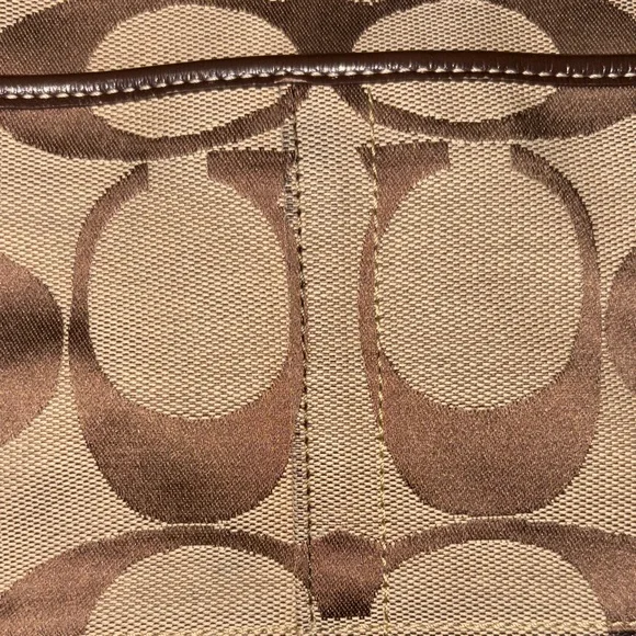 Coach Brown and Cream Crossbody Bag - Picture 3 of 11